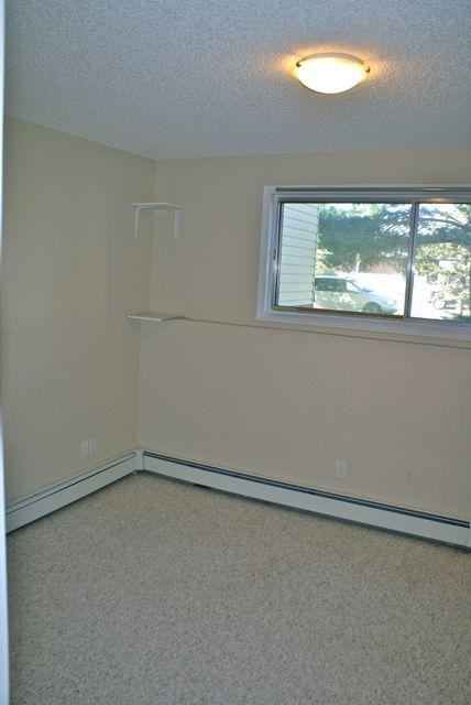 3511 60 St NW #102 - Photo 3 of 12