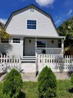 featured image of 222 25th St N