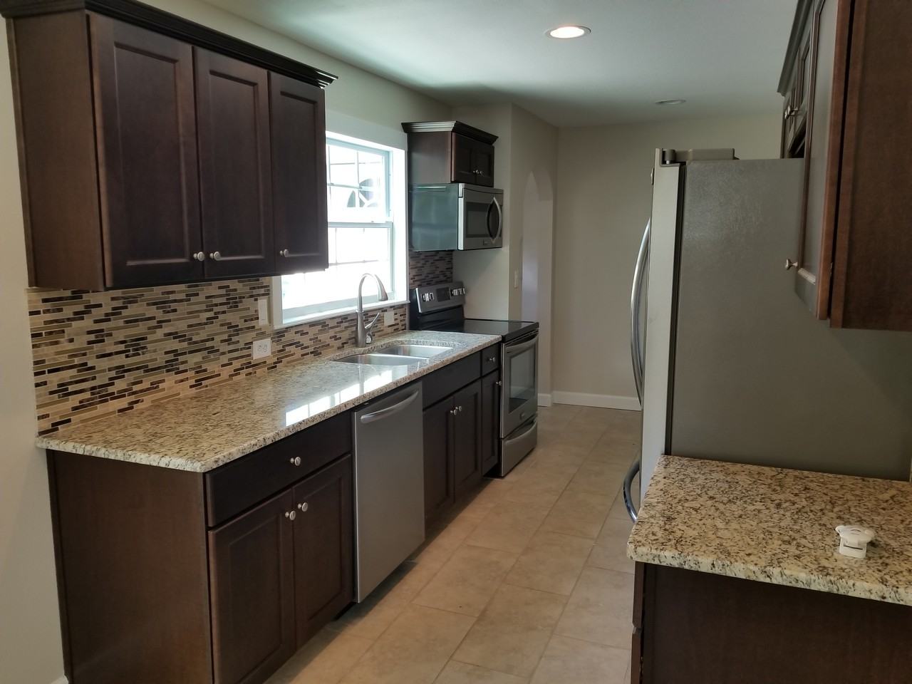 222 25th St N - Photo 6 of 21