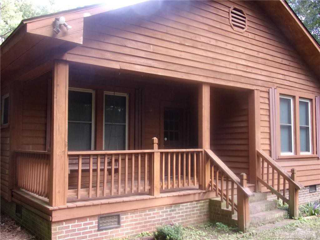 1562 Riddle Road - Photo 2 of 14