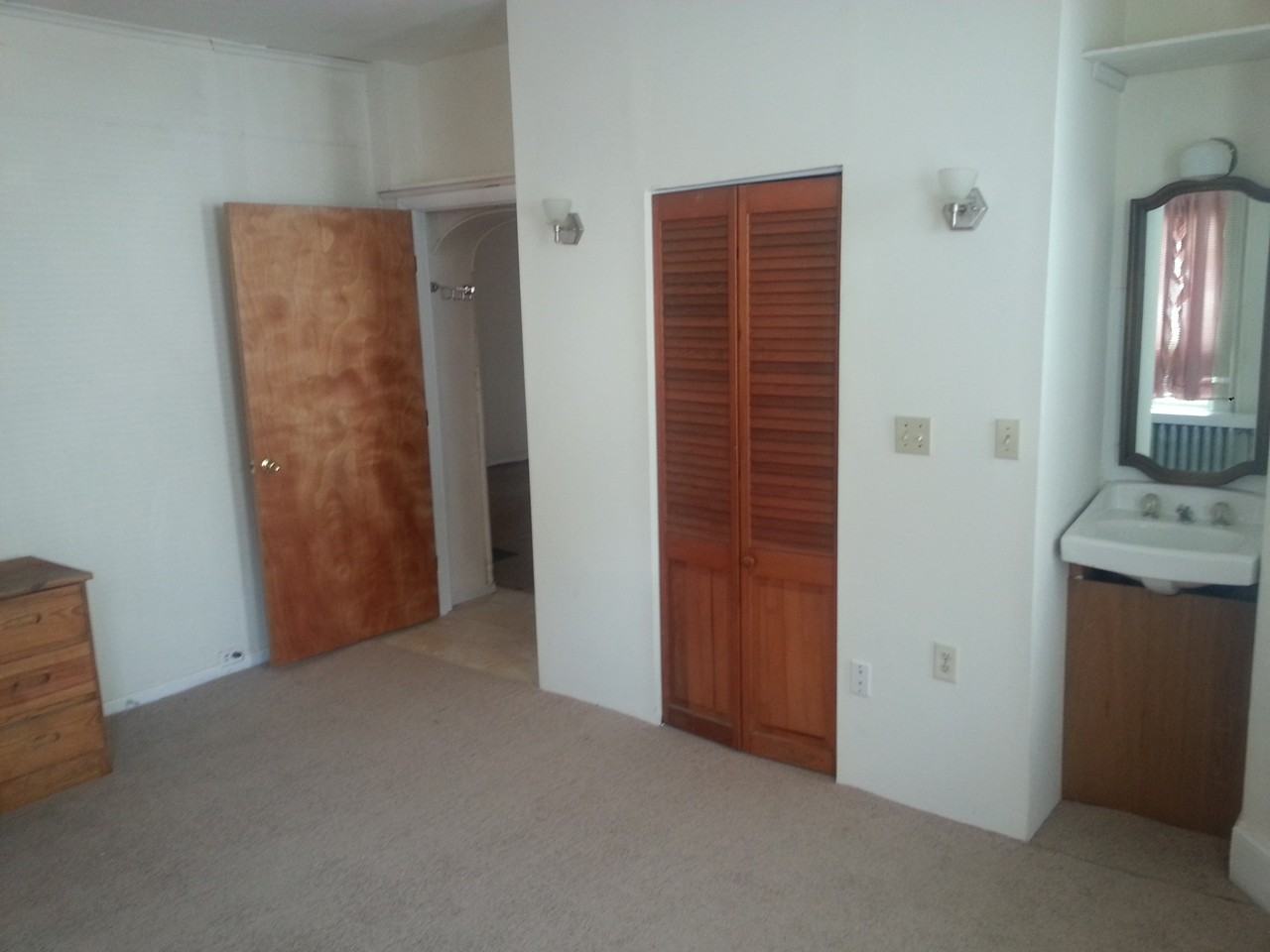 4415 Powell Ave - Photo 2 of 6