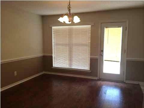 9637 Misty Leaf Dr N - Photo 3 of 11