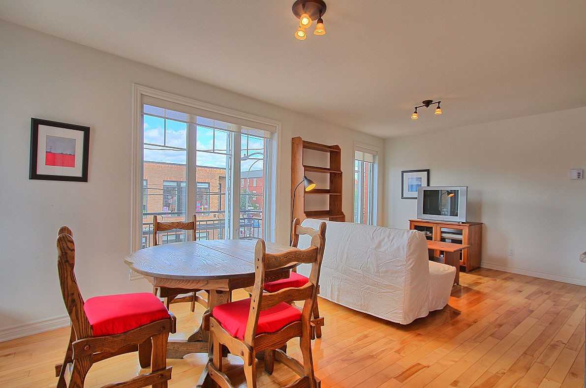 7698 Rue Lajeunesse - Photo 3 of 9