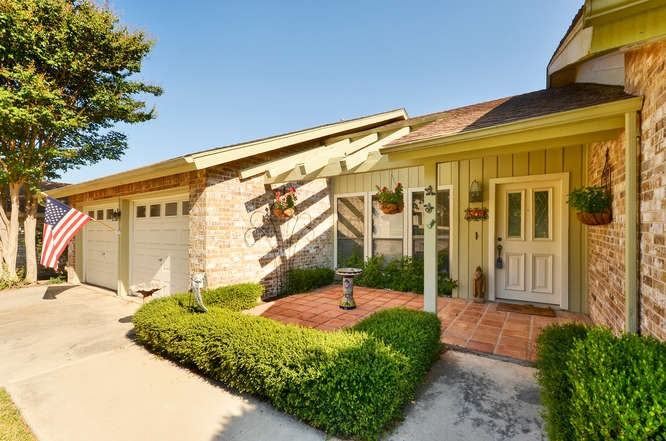 509 Ridgewood Dr - Photo 2 of 31