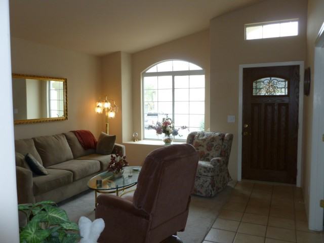 11939 N Meteor Pl - Photo 3 of 12