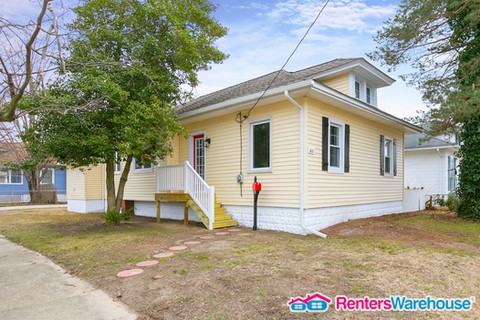 601 Almonesson Rd - Photo 2 of 16