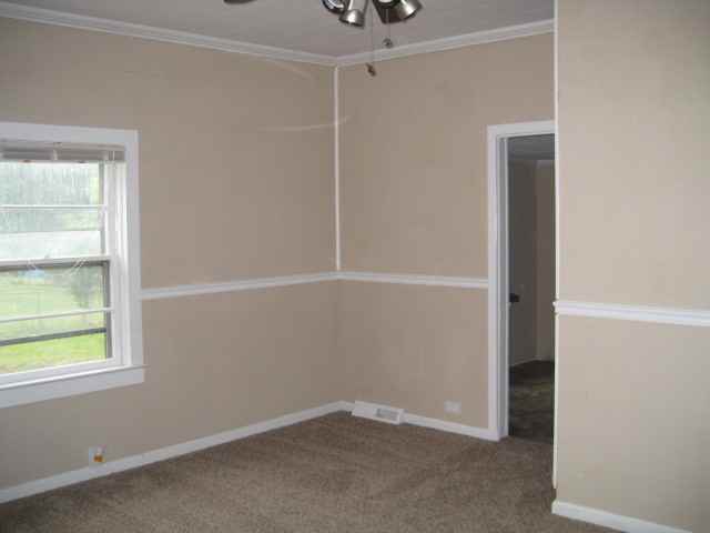 29 Lyman St - Photo 2 of 5