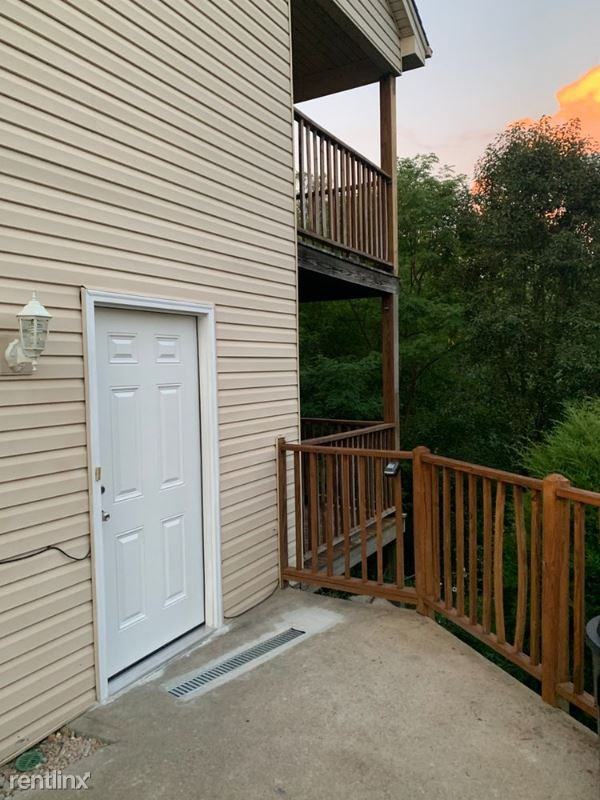 1979 Pieck Drive B - Photo 2 of 15