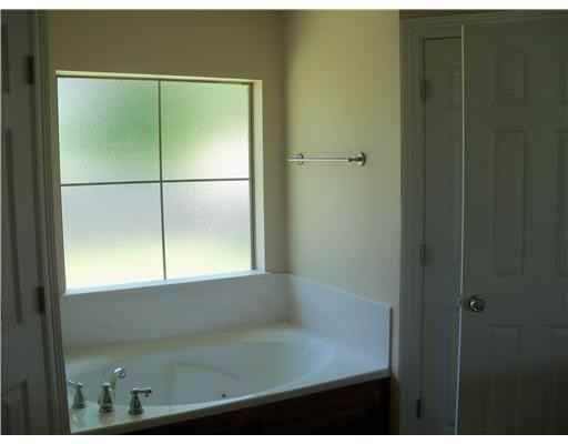 108 Fitzwilliam St - Photo 2 of 8