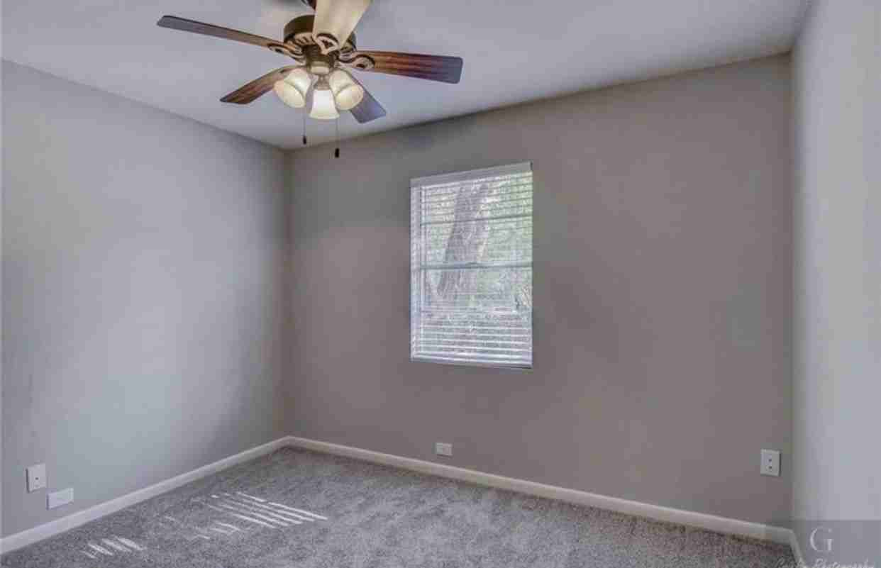 1119 Kimberly Dr - Photo 3 of 11