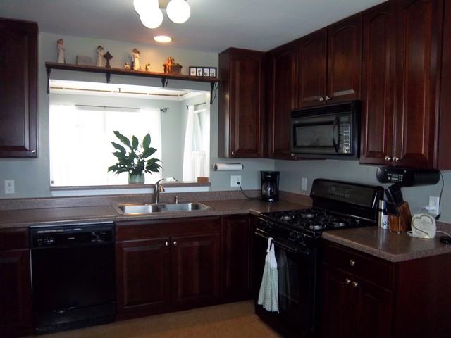 940 Pond Brook - Photo 3 of 29