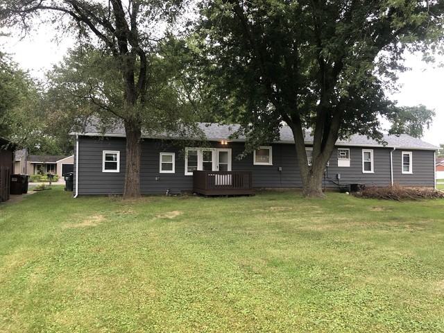 19020 Springfield - Photo 2 of 11