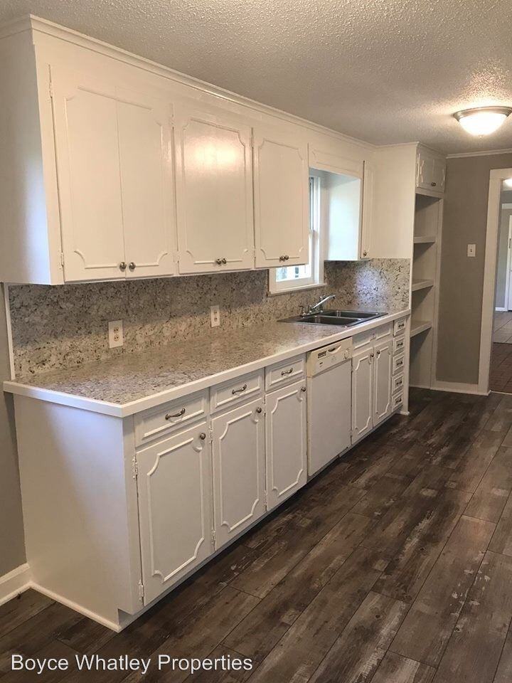 103 Allen St. - Photo 3 of 13