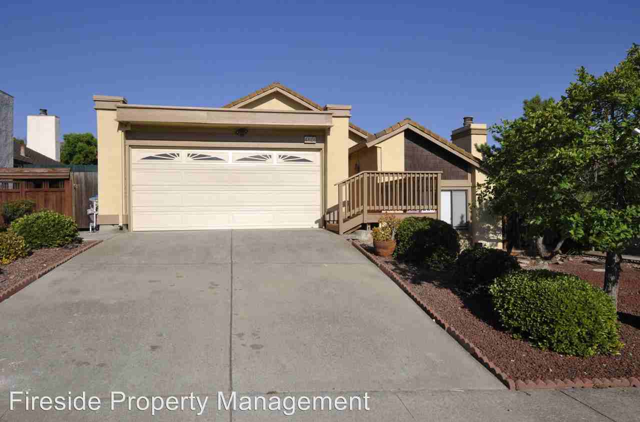 4826 Yamato Dr - Photo 2 of 16