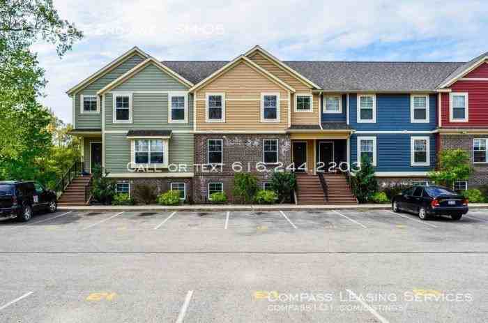 11088 52nd Ave - Photo 2 of 16