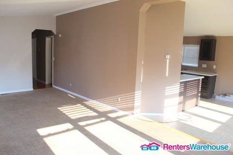 10610 Barron Cir 226 - Photo 3 of 10