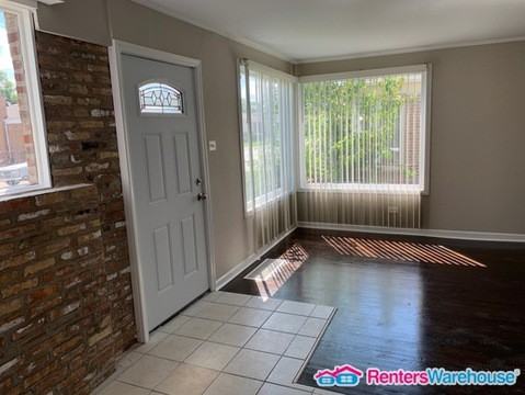 12700 S Racine Avenue - Photo 2 of 8