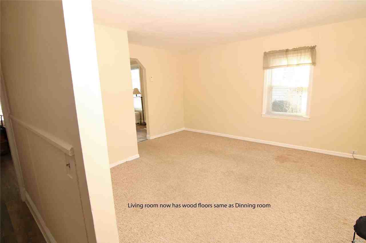 20 Howard St - Photo 3 of 18