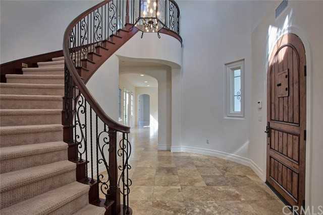 28 Sandy Cove - Photo 3 of 39