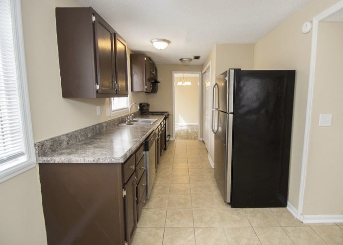 22 Holly Hock Court - Photo 3 of 9