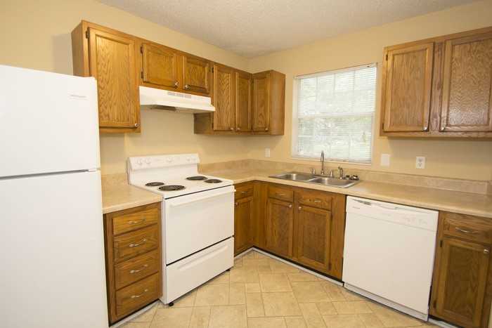 124 Raintree Drive - Photo 3 of 9