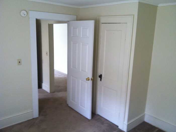 109 W. Maple Ave. - 4 - Photo 2 of 10