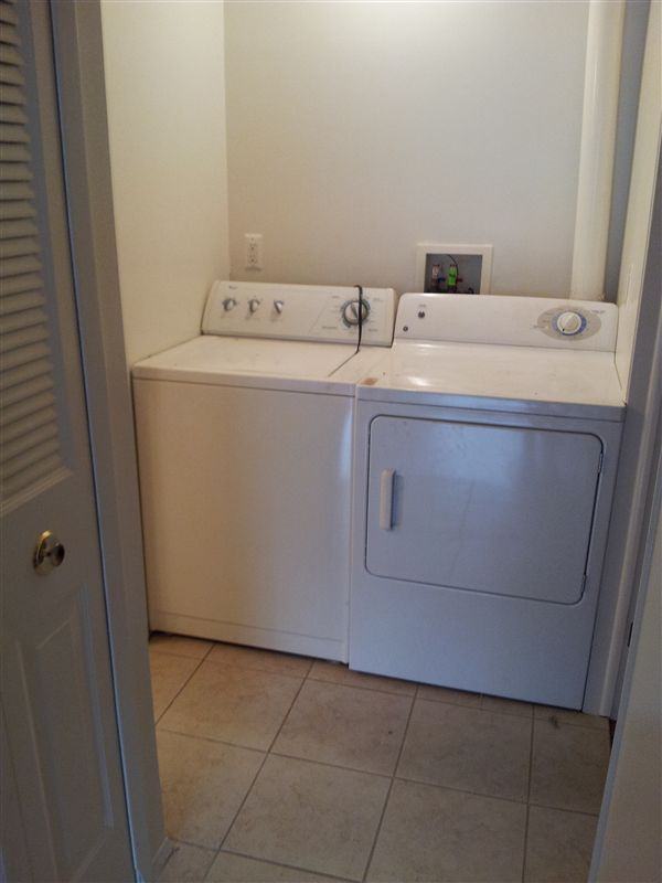 38280 Fairway Ct - Photo 3 of 5