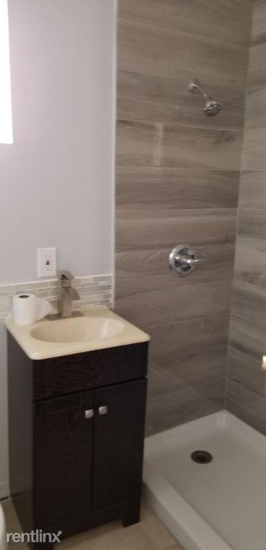 5927 Pine Ave - Photo 3 of 9