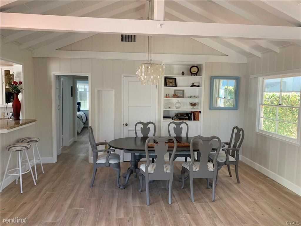 2712 Circle Dr - Photo 2 of 5