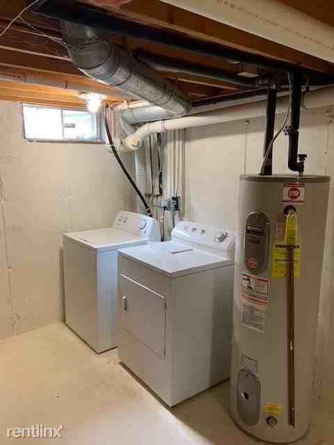 174 Lowell Rd 91 - Photo 2 of 18