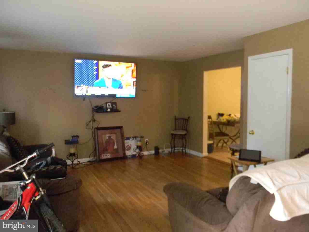 130 Charles St. - Photo 2 of 5