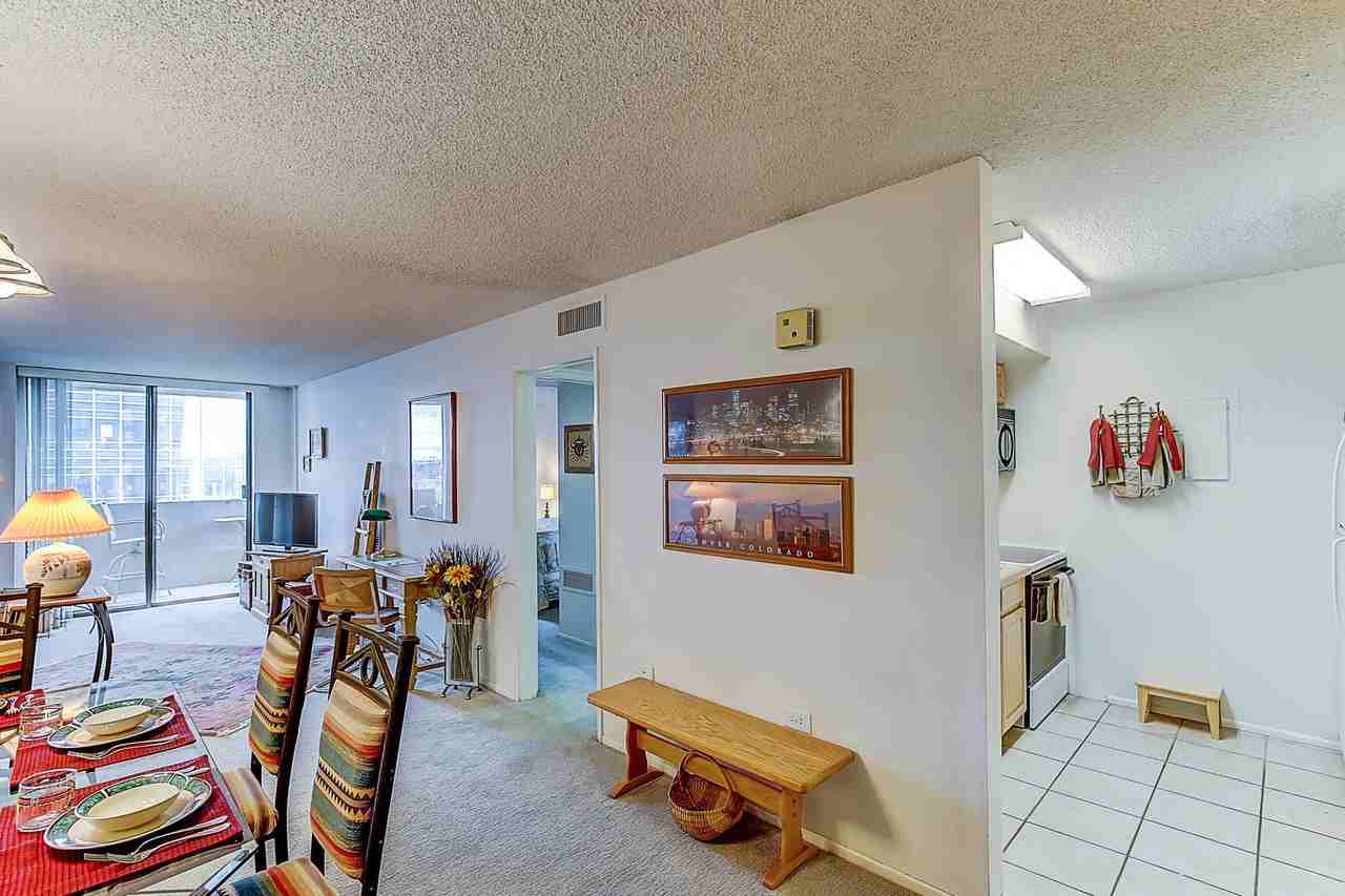 1020 15th St - Photo 2 of 27