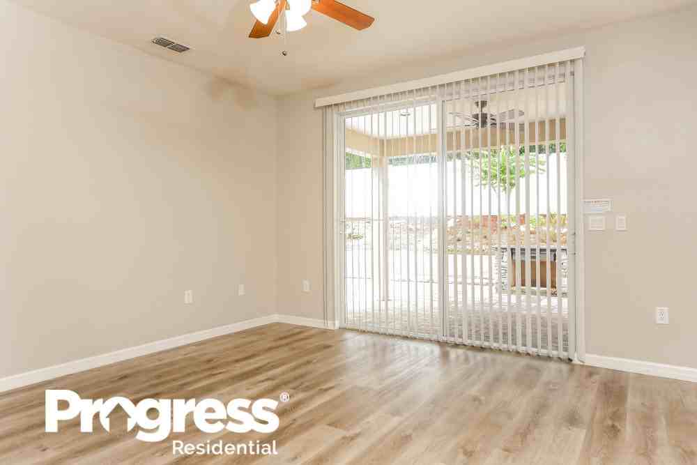 25137 Chipshot Ct - Photo 3 of 16