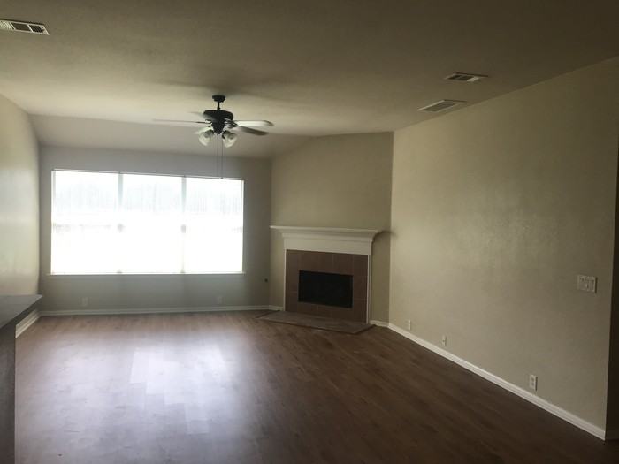 908 Tabasco Trail - Photo 2 of 14