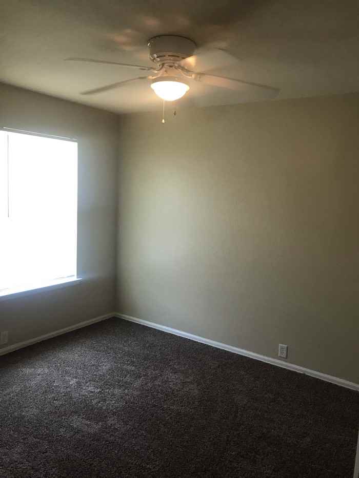 908 Tabasco Trail - Photo 3 of 14