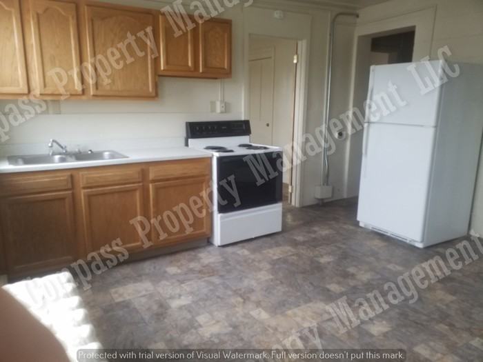 168 W Main Street - 2r - Photo 3 of 11