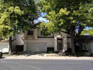 809 N Airport Way Stockton Ca 95205 3 Bedroom House For