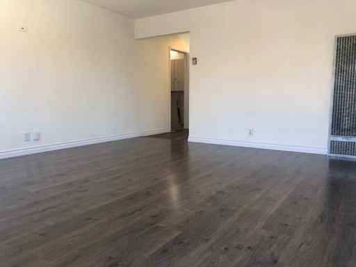 87 Eastwood Court - Photo 2 of 18