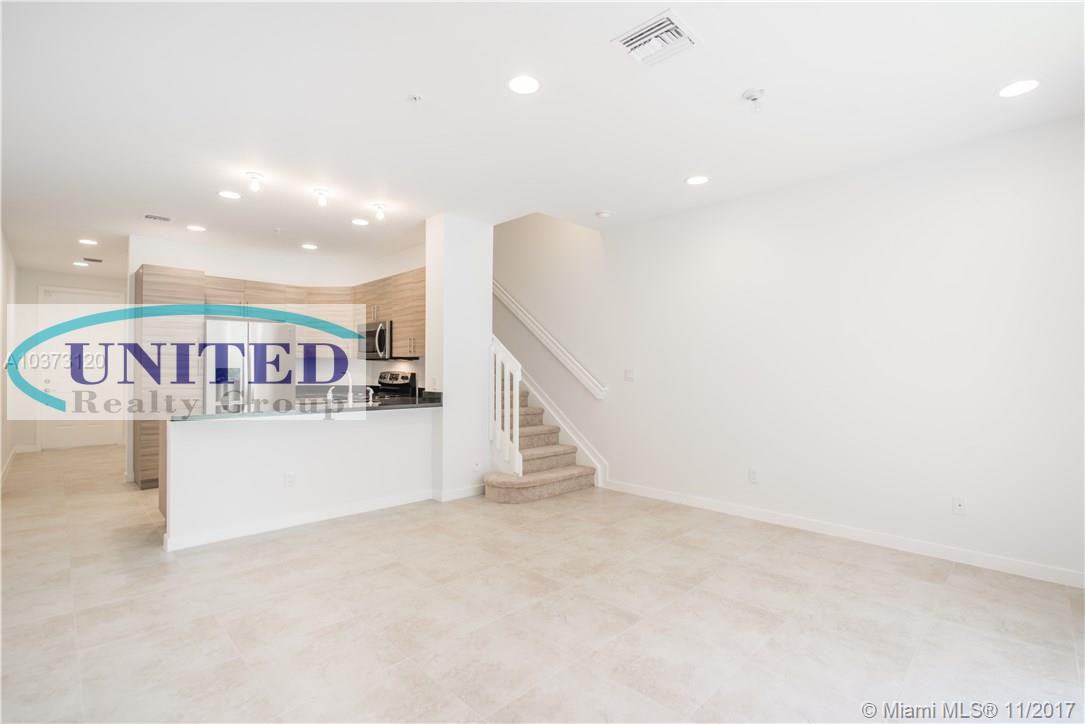 SW 81 St Terrace - Photo 4 of 6