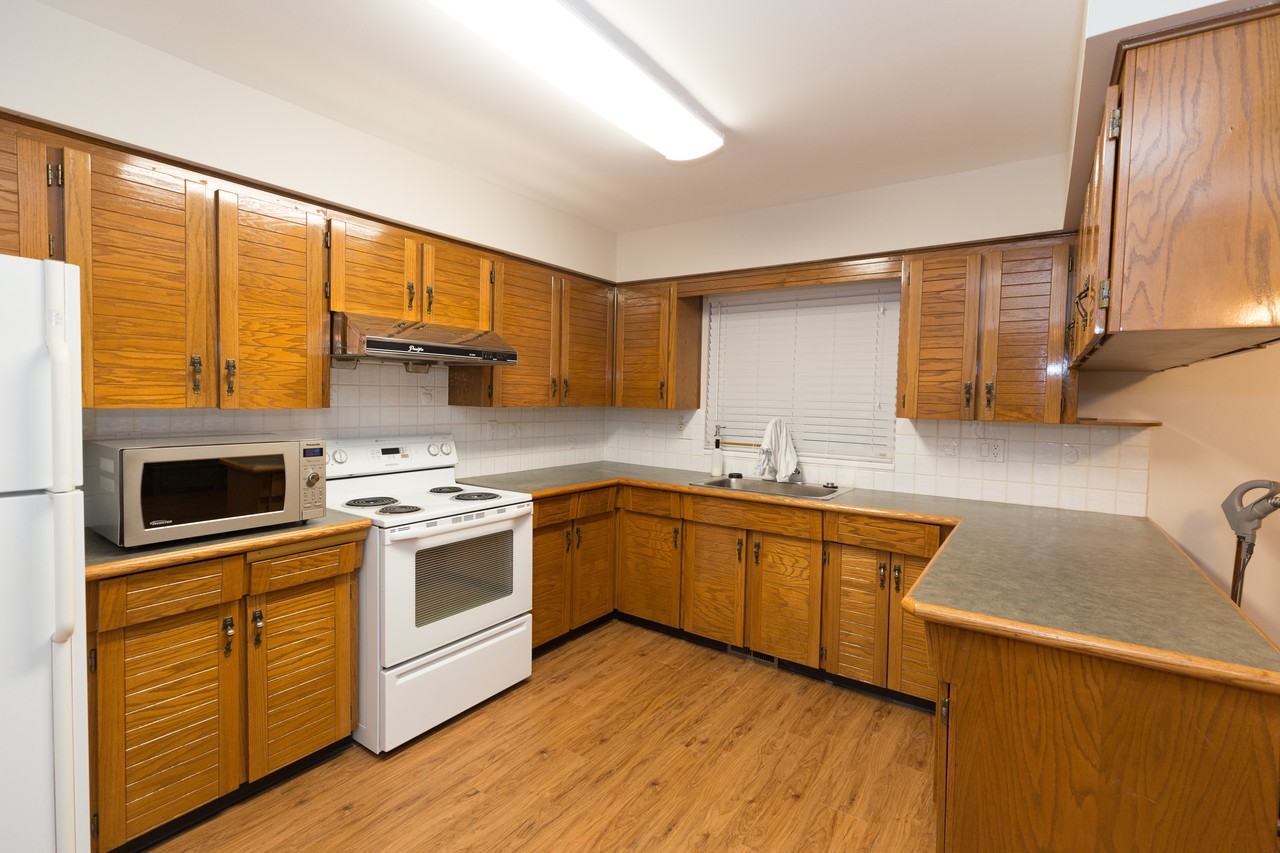 10235 Sandiford Drive - Photo 2 of 9