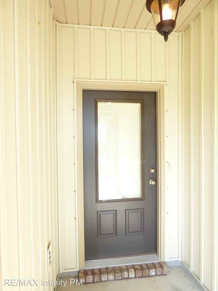 5441 Pescara Dr - Photo 2 of 25