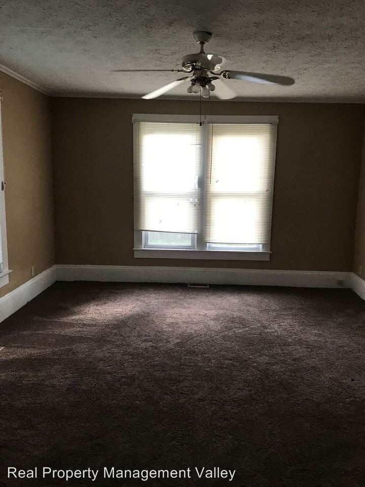 219 19th Street - Photo 2 of 14