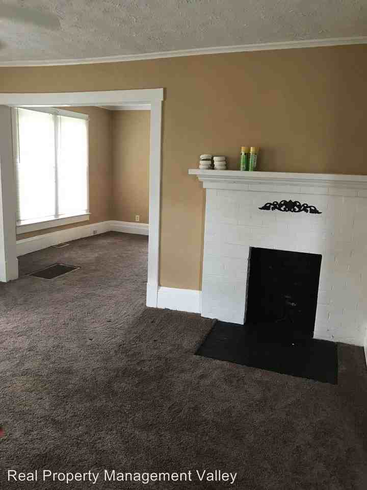 219 19th Street - Photo 3 of 14