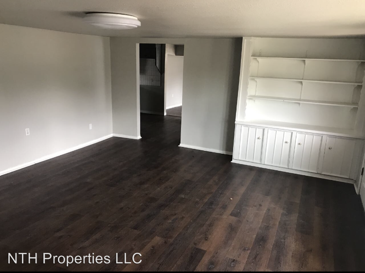 665 North Main Street - Photo 3 of 4