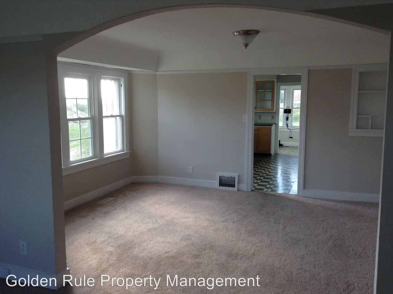 2911 W 56th - Photo 3 of 9