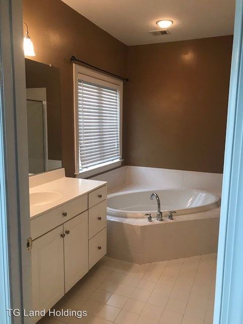 107 Jillian Ct. - Photo 2 of 24