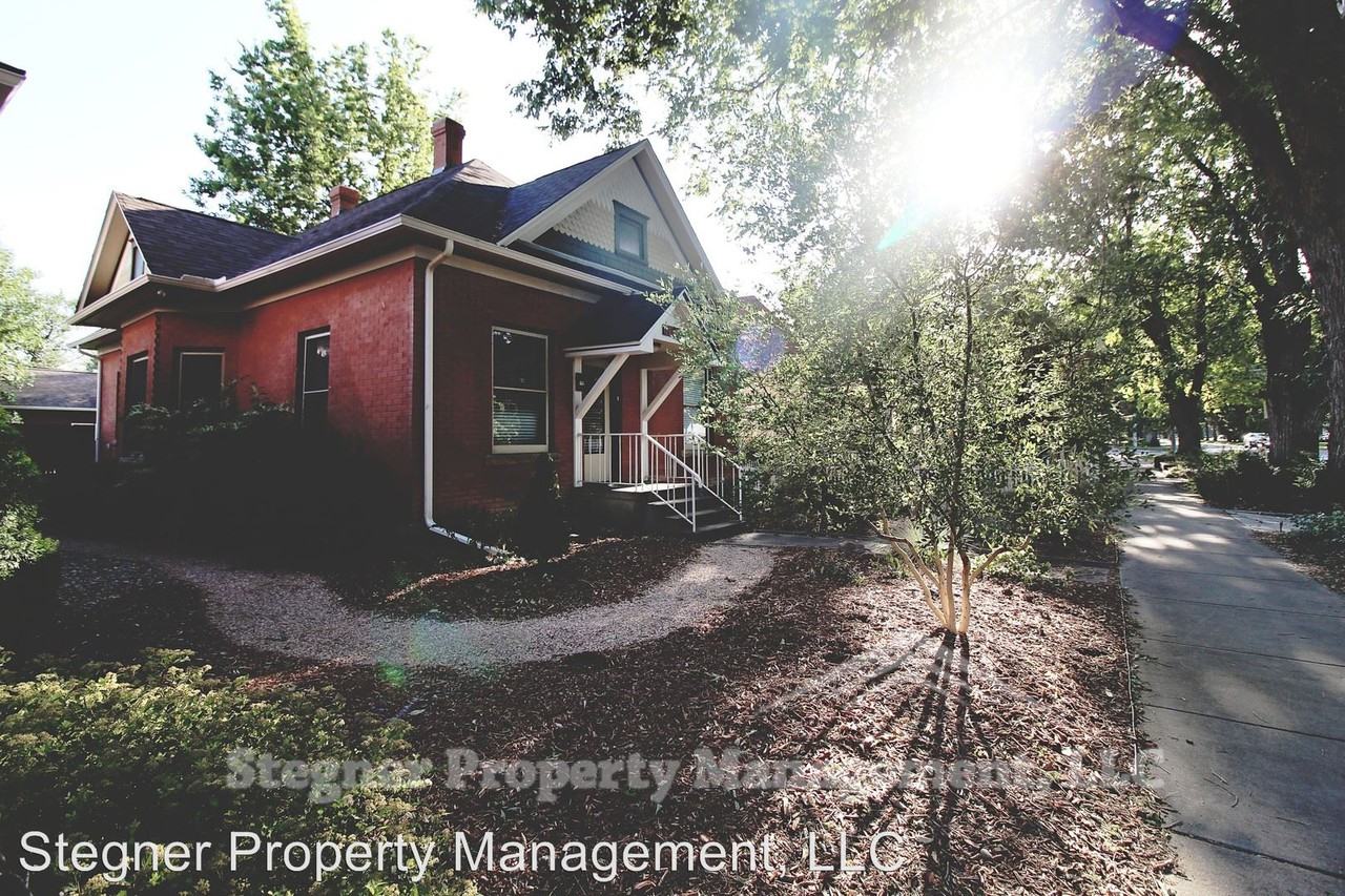 1017 W. Mountain Ave. - Photo 2 of 20