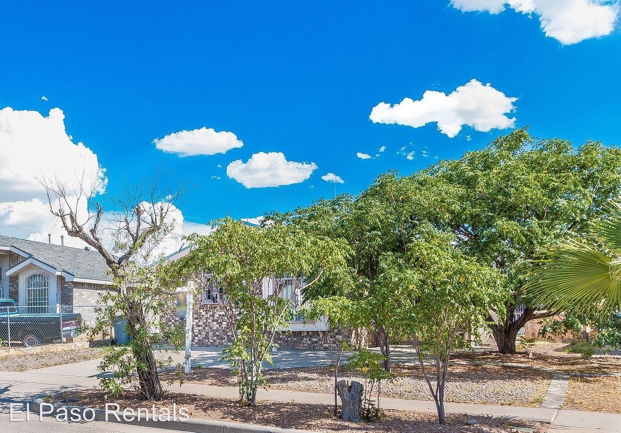 11936 King'S Crest - Photo 3 of 18