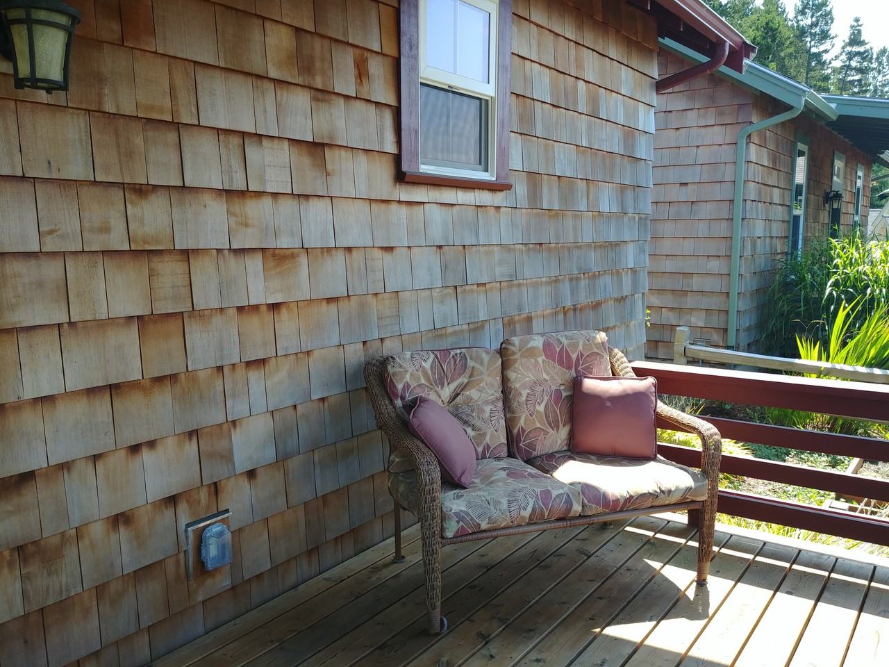 770 Dorcas Ln - Photo 2 of 8