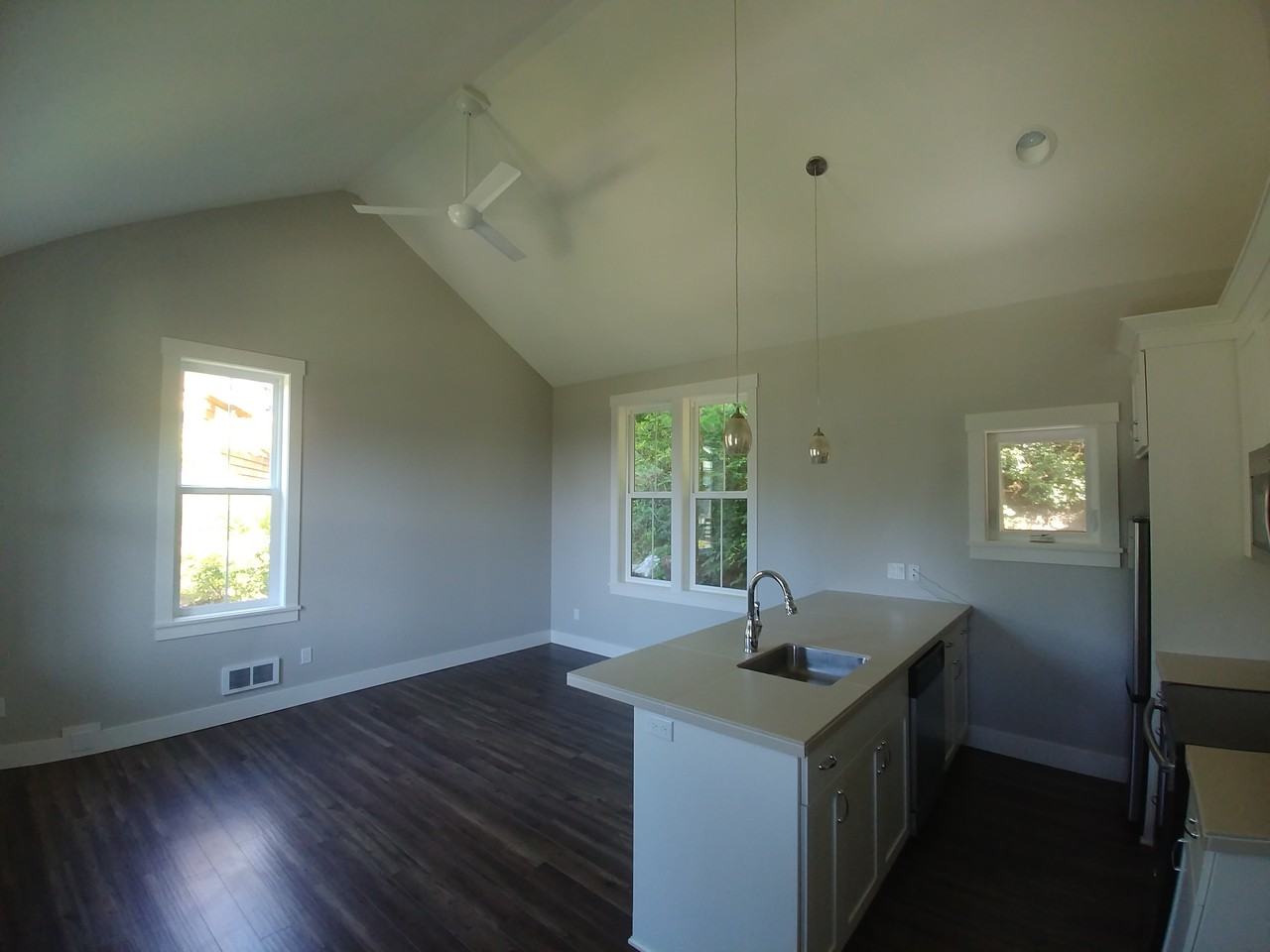 770 Dorcas Ln - Photo 3 of 8